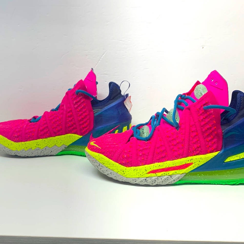 Nike Lebron 18’s size 8.5 mens